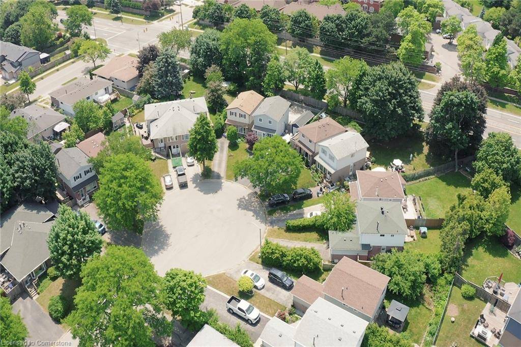 Burlington, ON L7P 3S5,2005 Canning Court