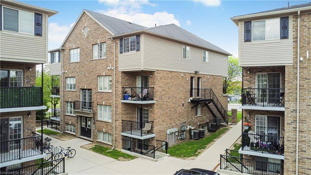 Kitchener, ON N2A 0A4,12 Holborn Street #B11