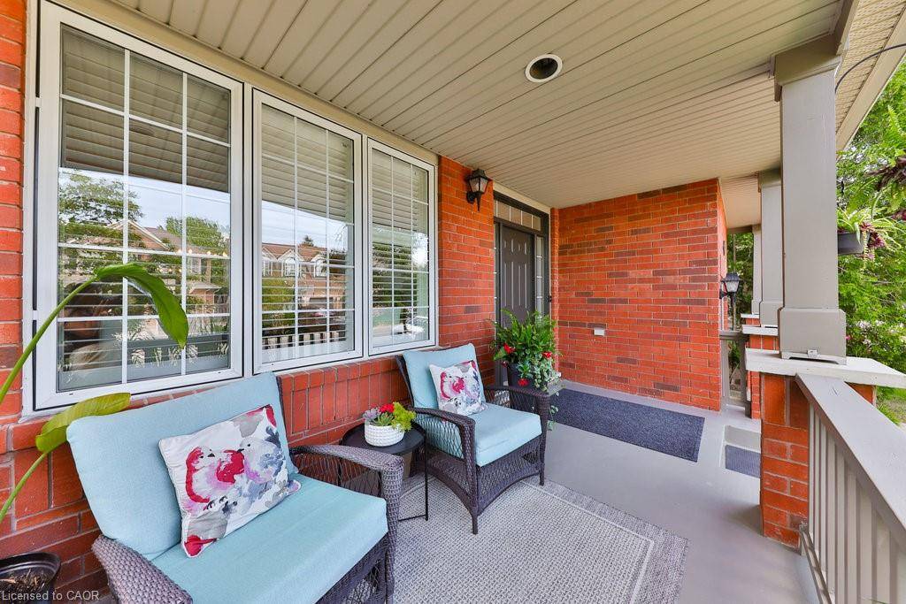 Milton, ON L9T 5K1,591 Caverhill Crescent