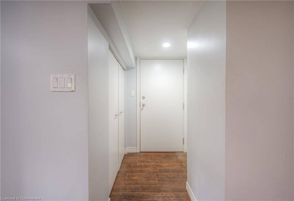 Kitchener, ON N2H 6K2,1176 Union Street