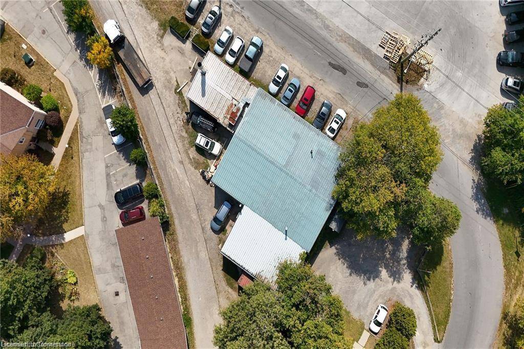Hamilton, ON L9H 2J2,347 Hatt Street