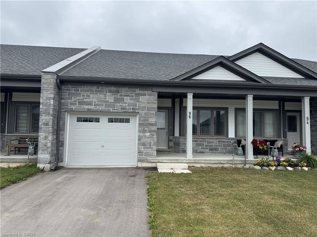 Atwood, ON N0G 1B0,96 Cheryl Avenue