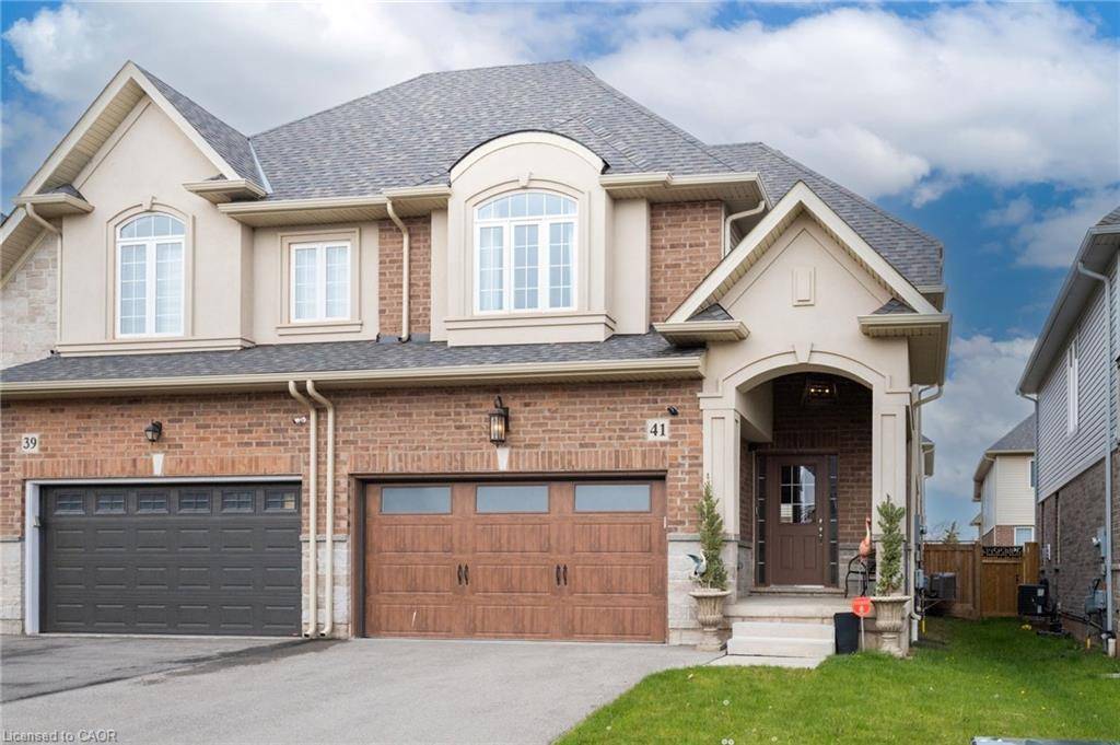 Stoney Creek, ON L8E 0K1,41 Foothills Lane