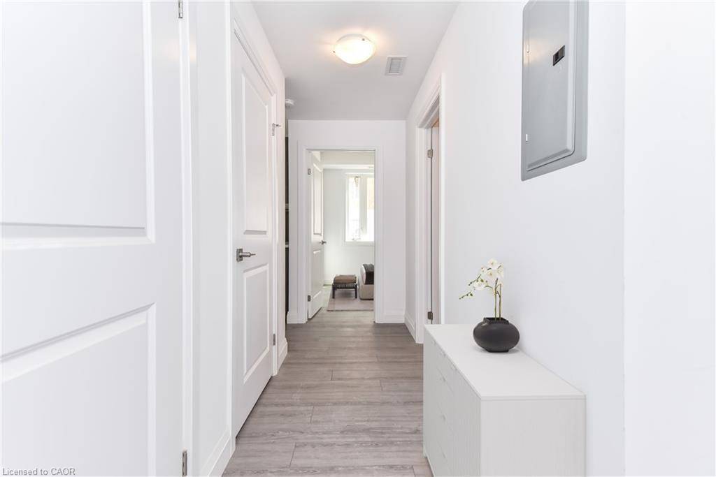 Ayr, ON N0B 1E0,170 Northumberland Street #402