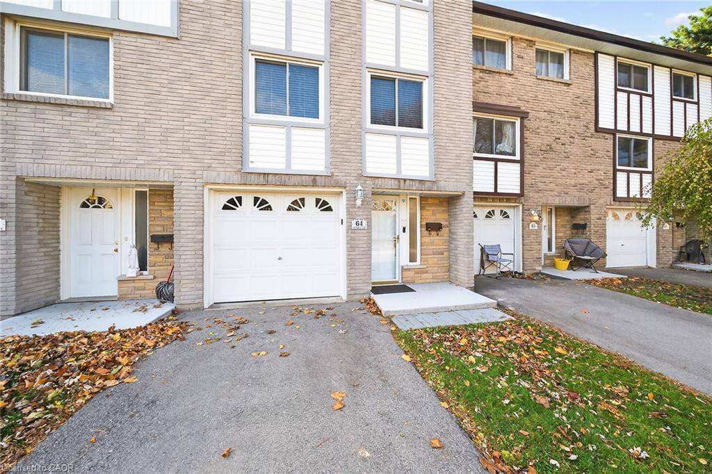 Hamilton, ON L9C 6R3,145 Rice Avenue #64