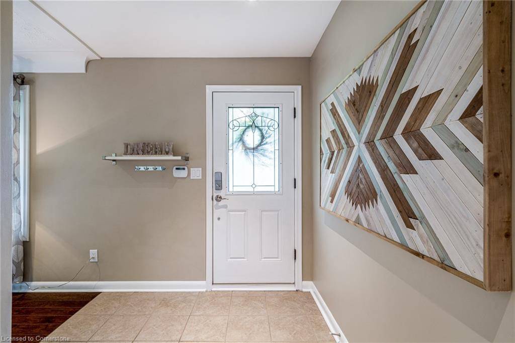 Welland, ON L3C 4A7,30 Rosewood Avenue