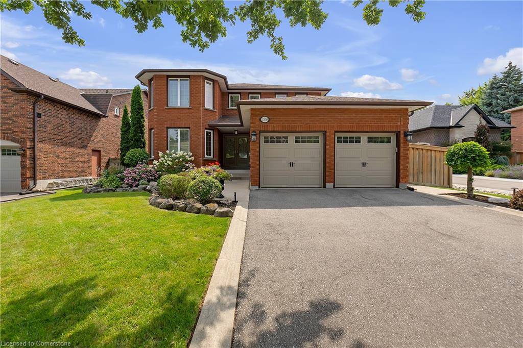 Oakville, ON L6J 6X7,1336 Clearview Drive