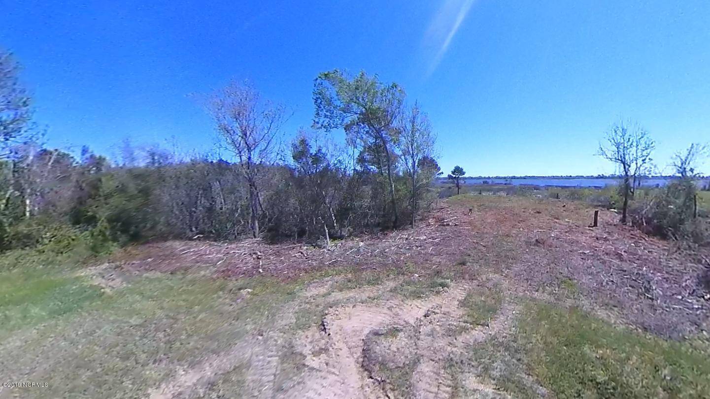 Holly Ridge, NC 28445,219 Marshside Landing