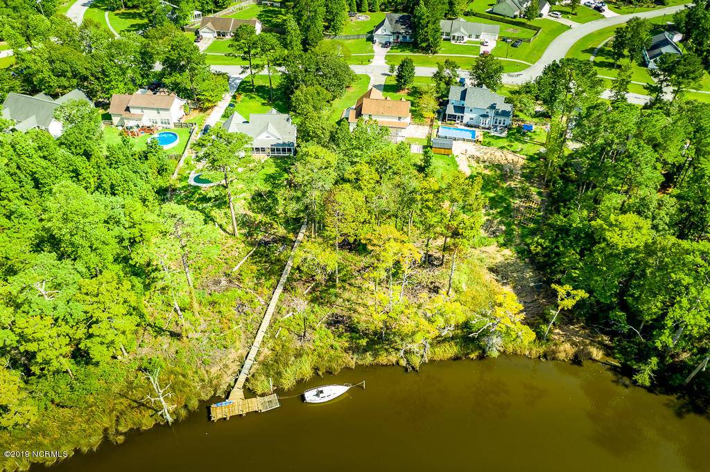 Havelock, NC 28532,303 Farina DR