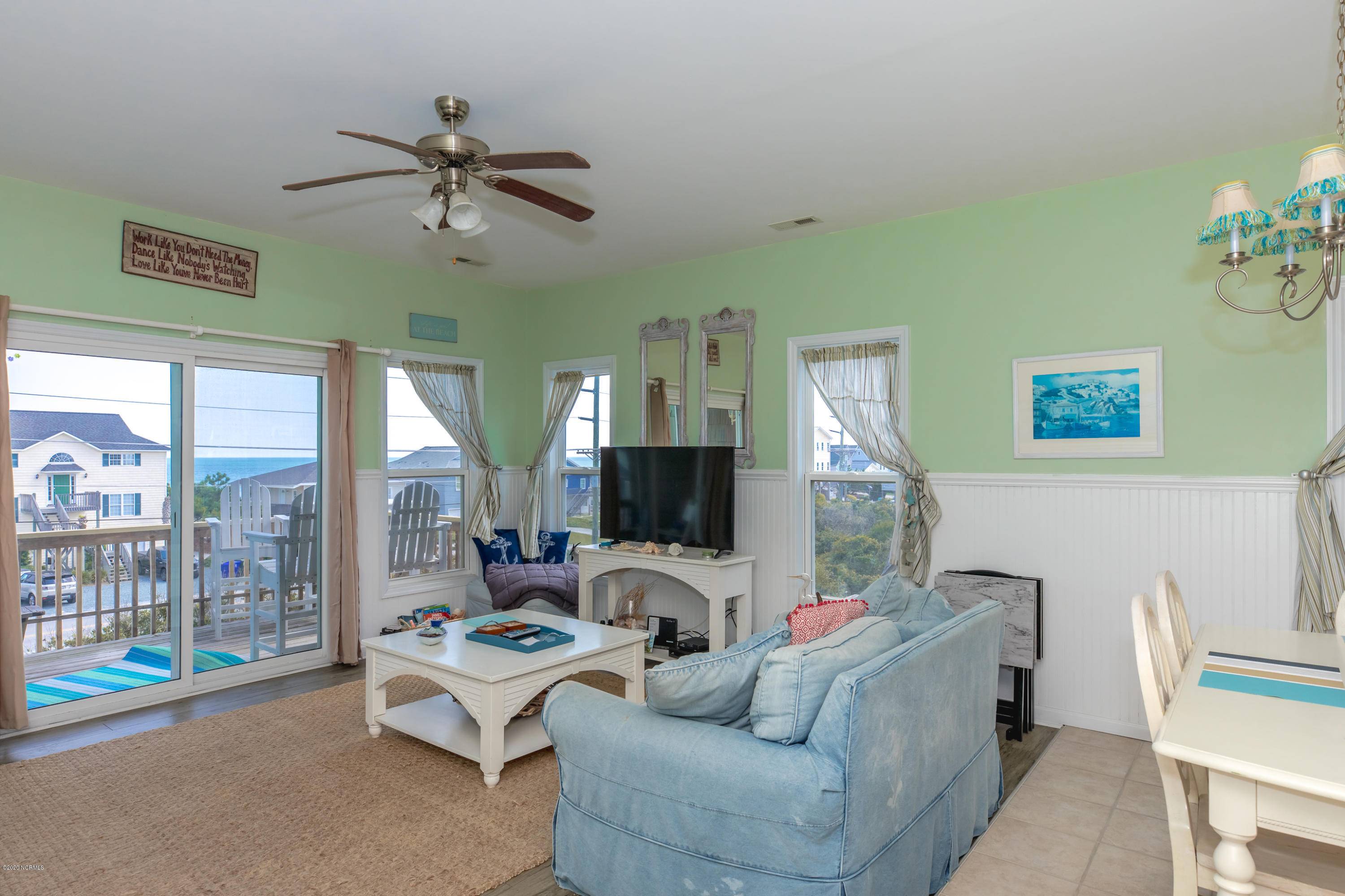 Surf City, NC 28445,104 A Windward DR