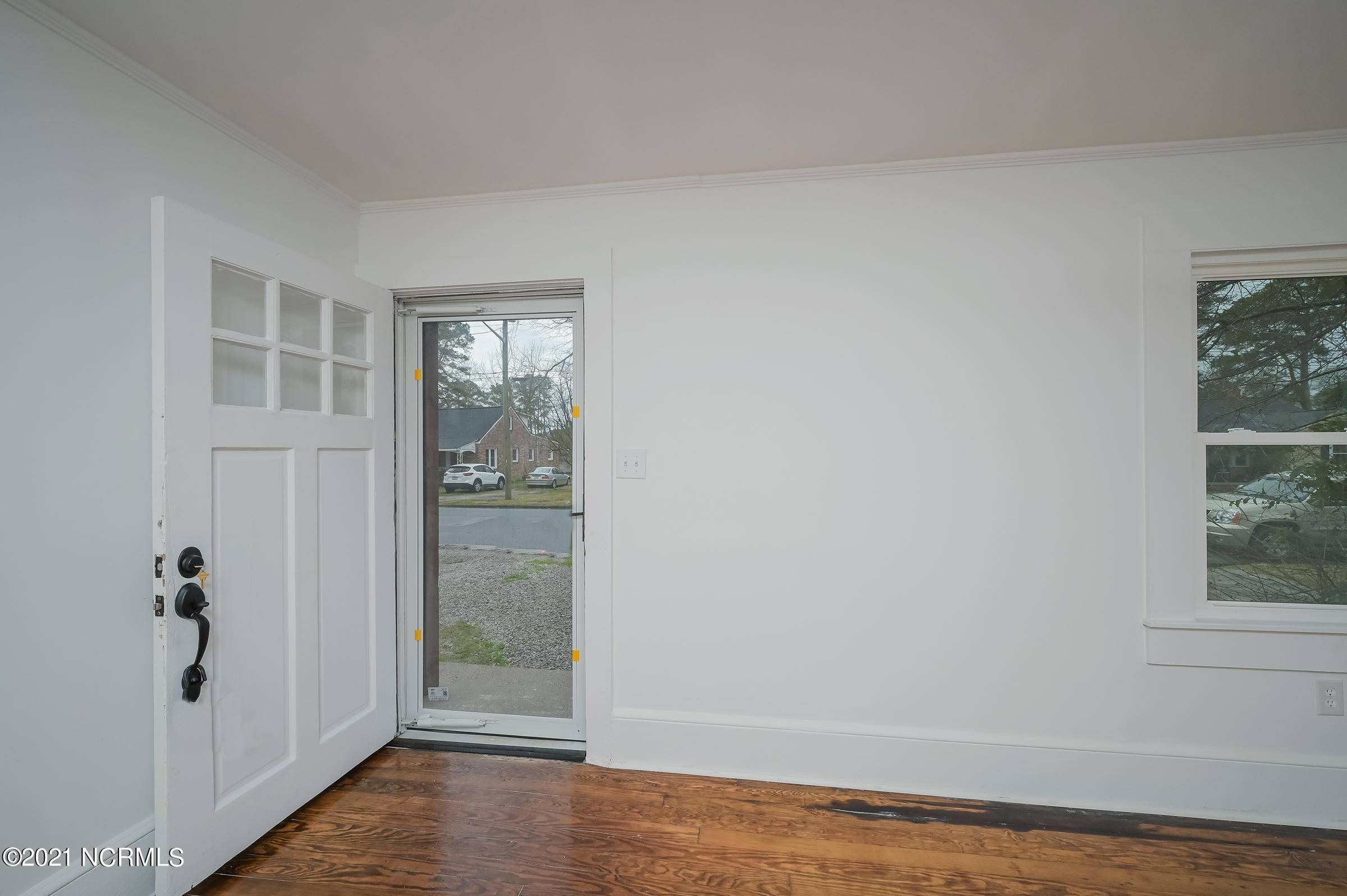 Washington, NC 27889,326 E 14th ST