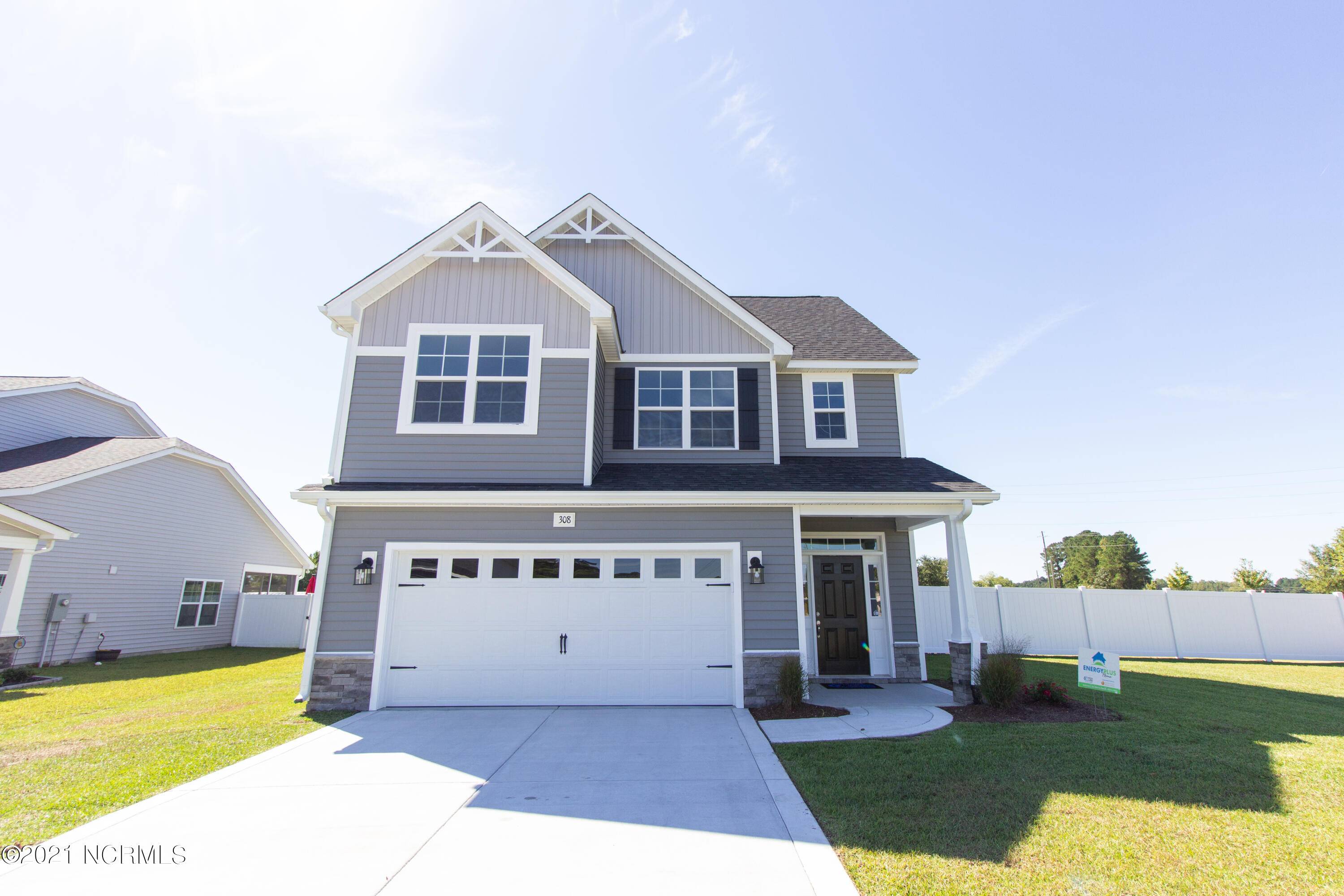 Winterville, NC 28590,308 Holly Grove DR