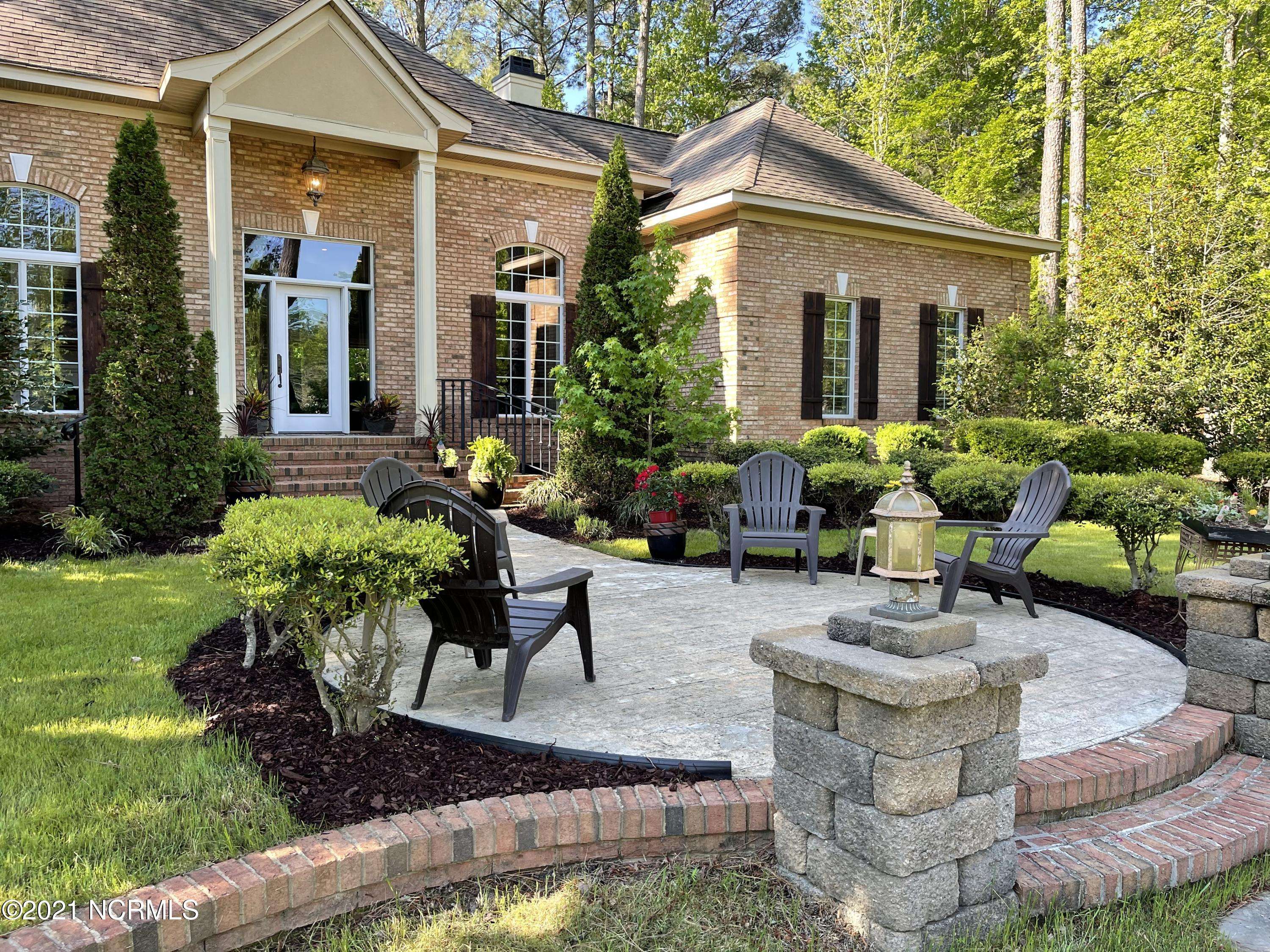 Chocowinity, NC 27817,117 Merrimack PL