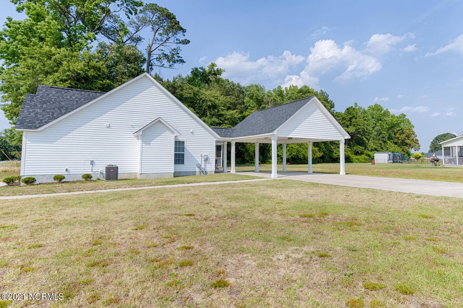 Ayden, NC 28513,1207 Grayleigh DR