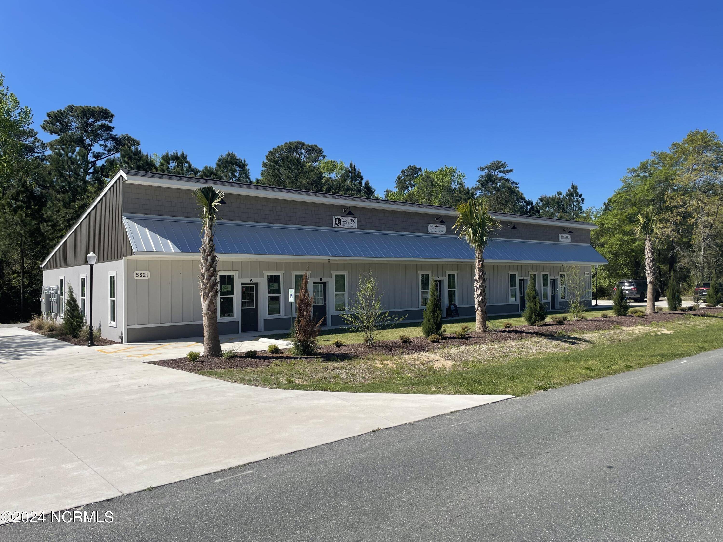 Southport, NC 28461,5521 Rob Gandy BLVD #A