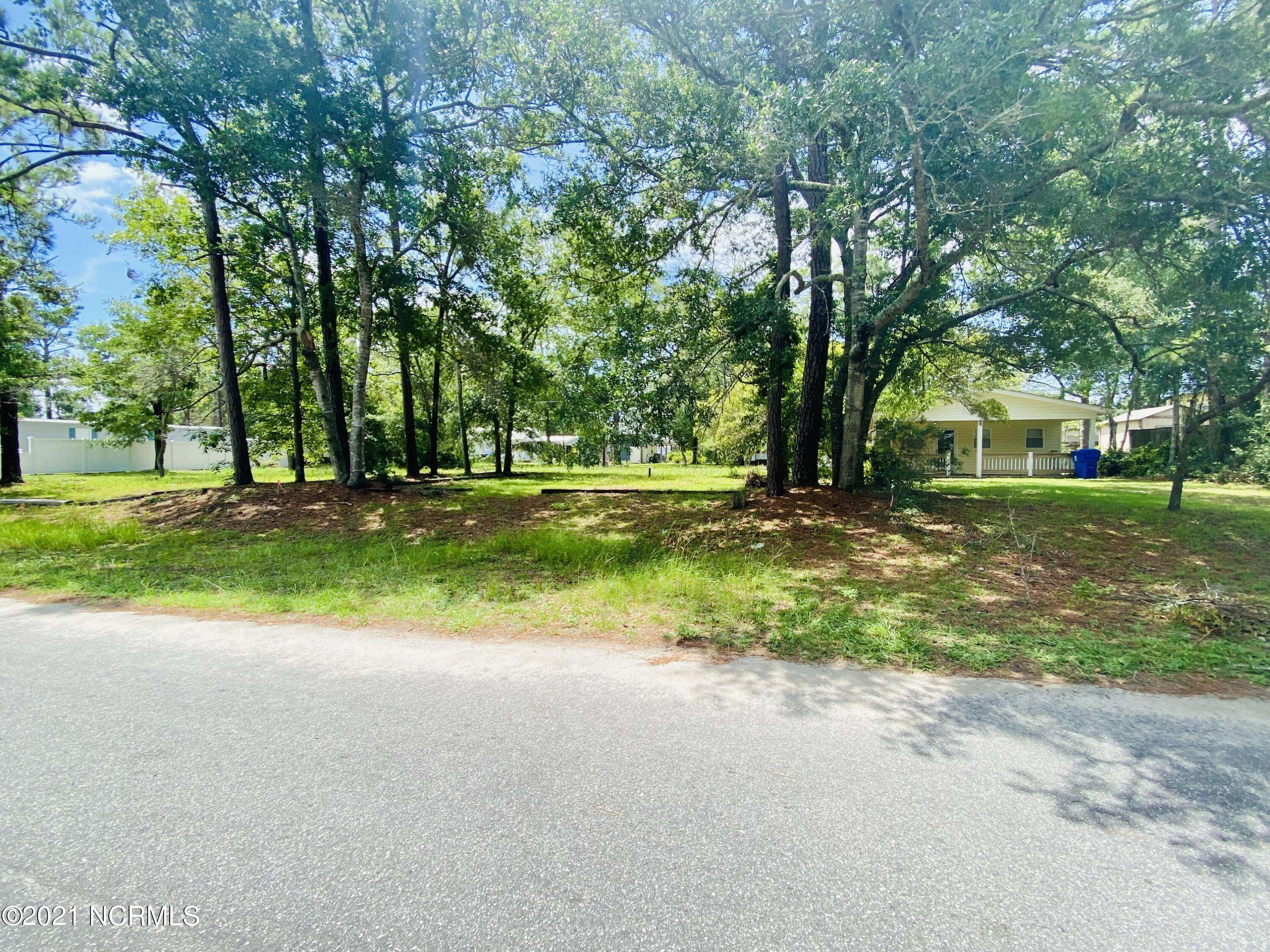 Oak Island, NC 28465,137 NE 75th Street