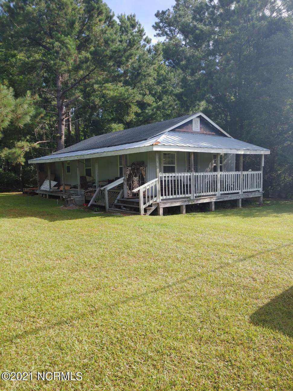 Hubert, NC 28539,125 Great Neck Landing RD