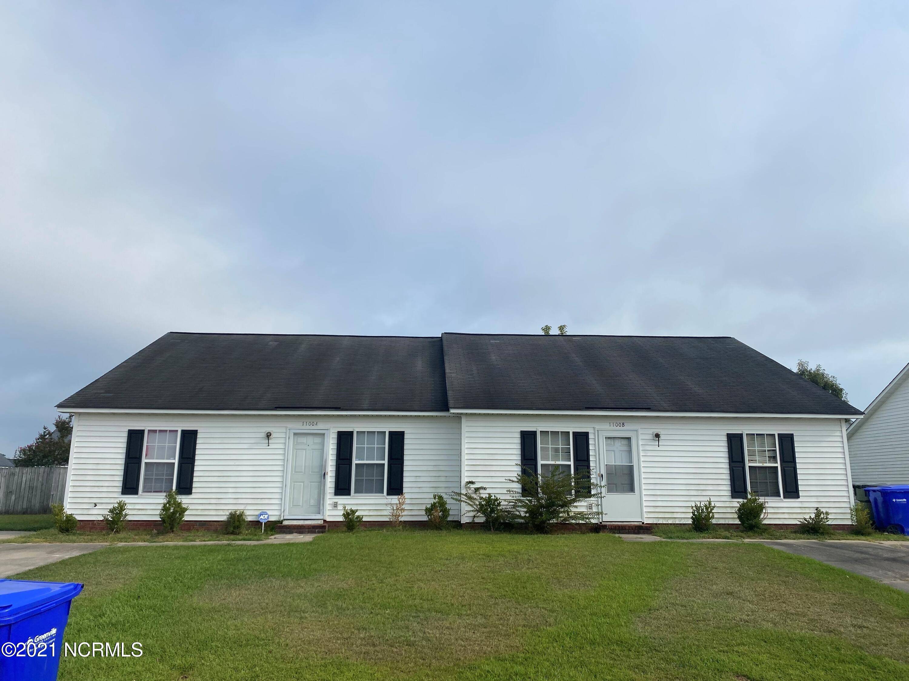 Greenville, NC 27834,1100 Masters LN #A