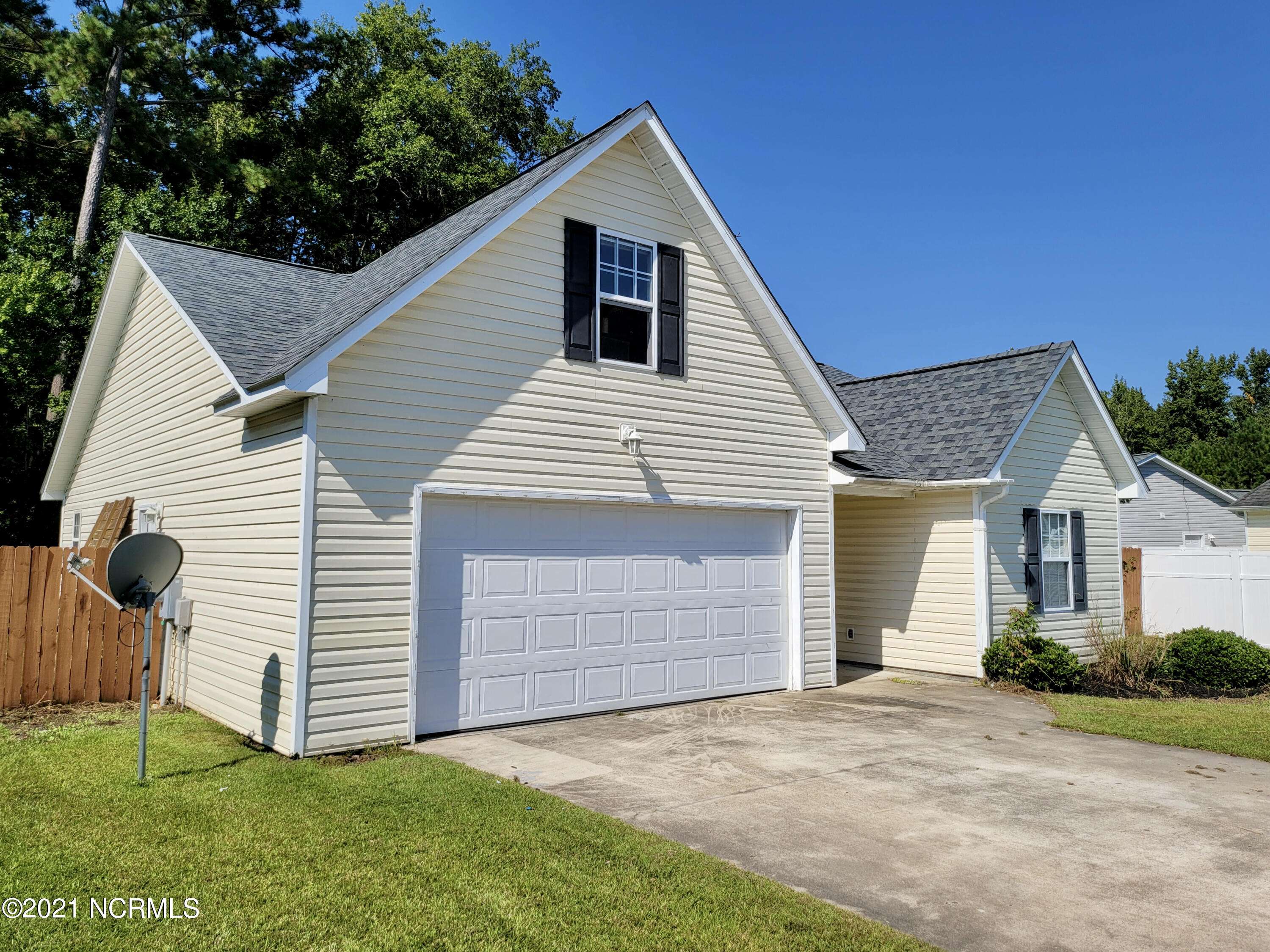 New Bern, NC 28560,188 Crooked Run DR