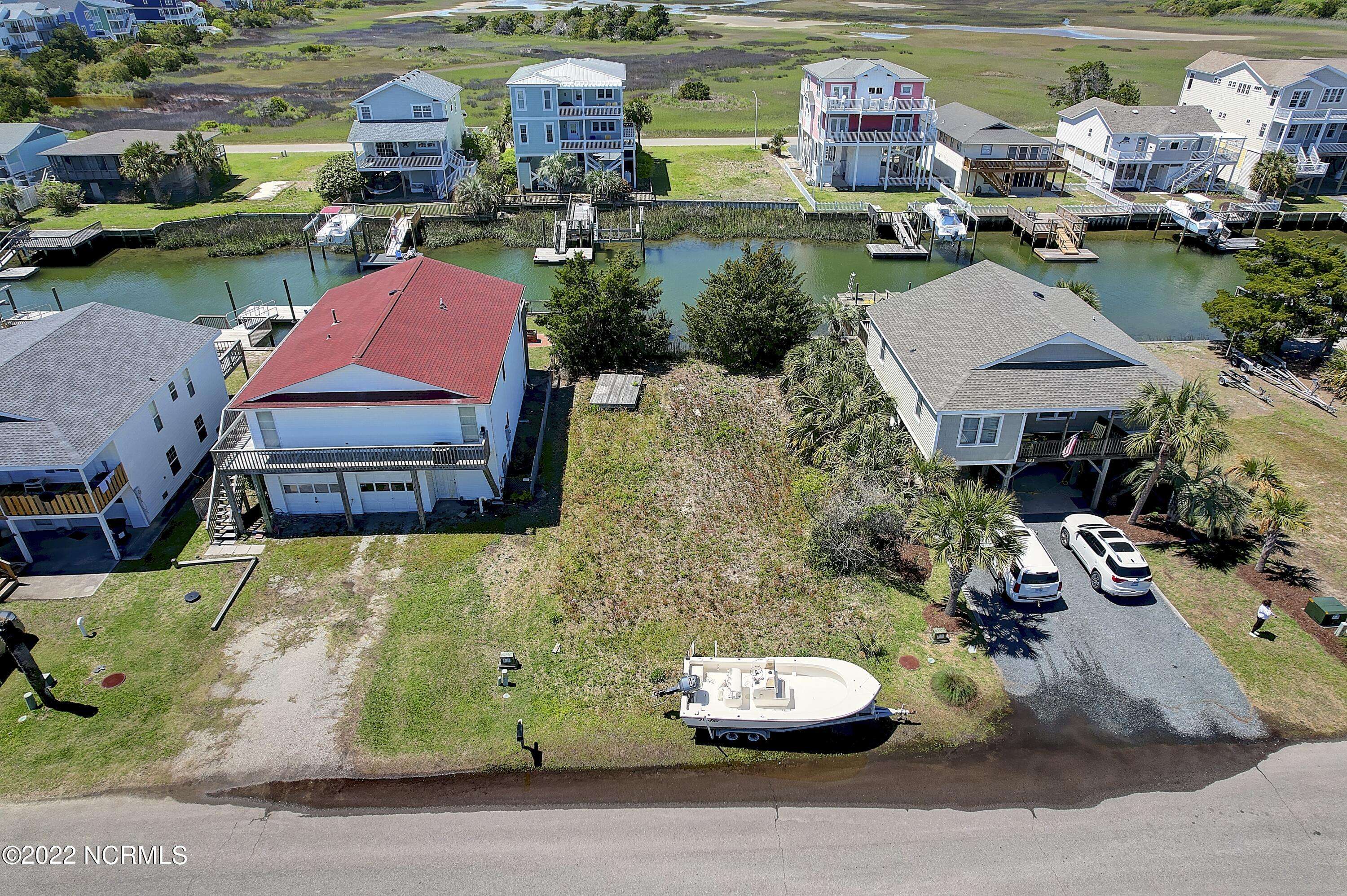 Holden Beach, NC 28462,119 Tarpon DR