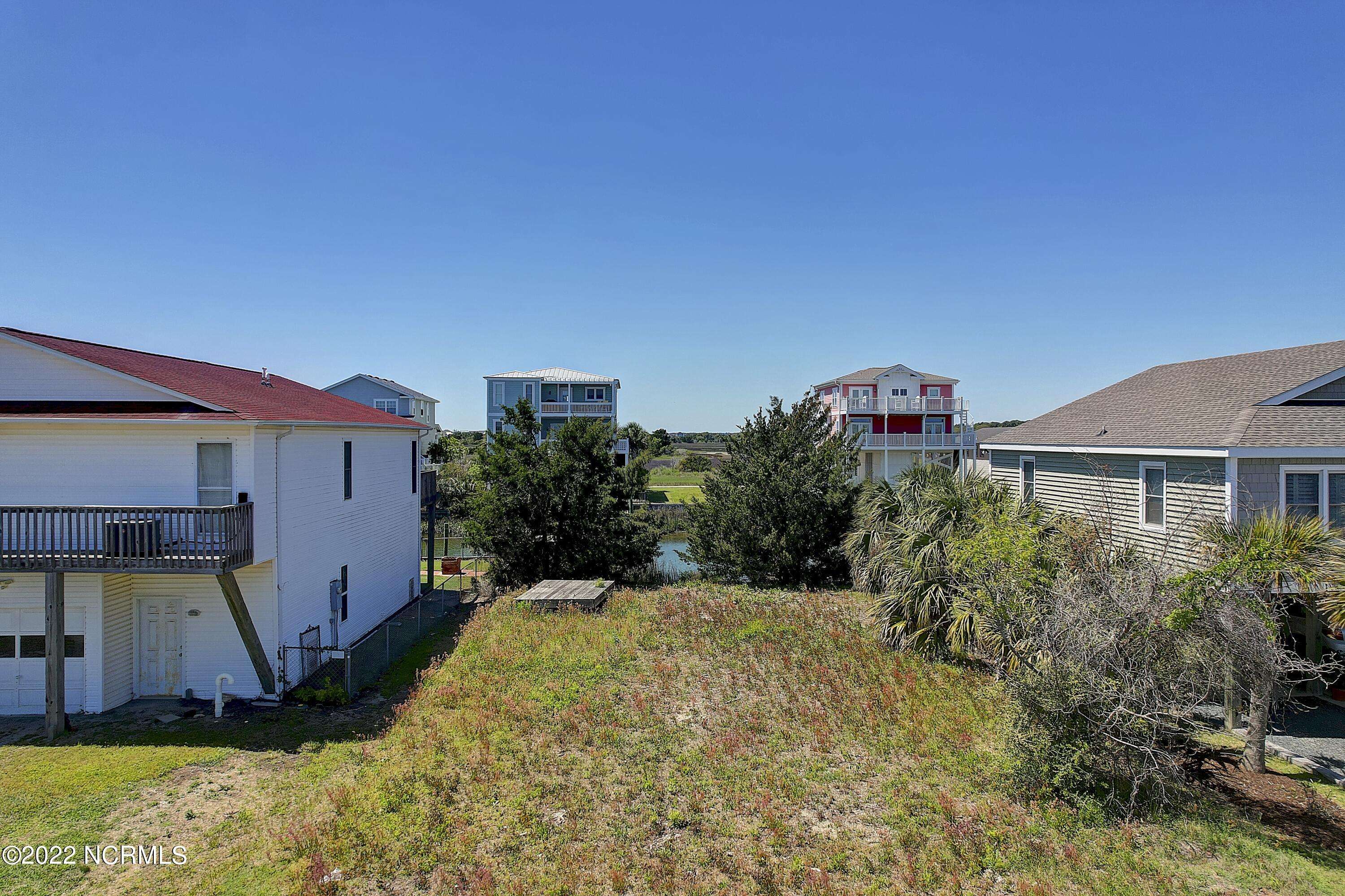 Holden Beach, NC 28462,119 Tarpon DR