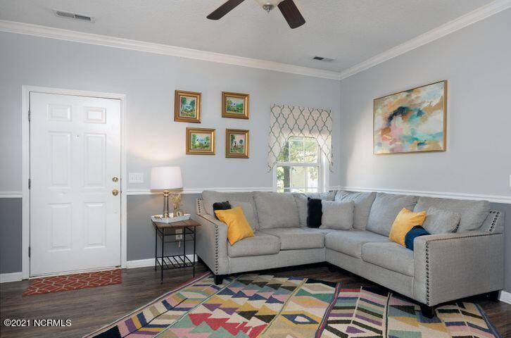 Carthage, NC 28327,204 Buggy DR