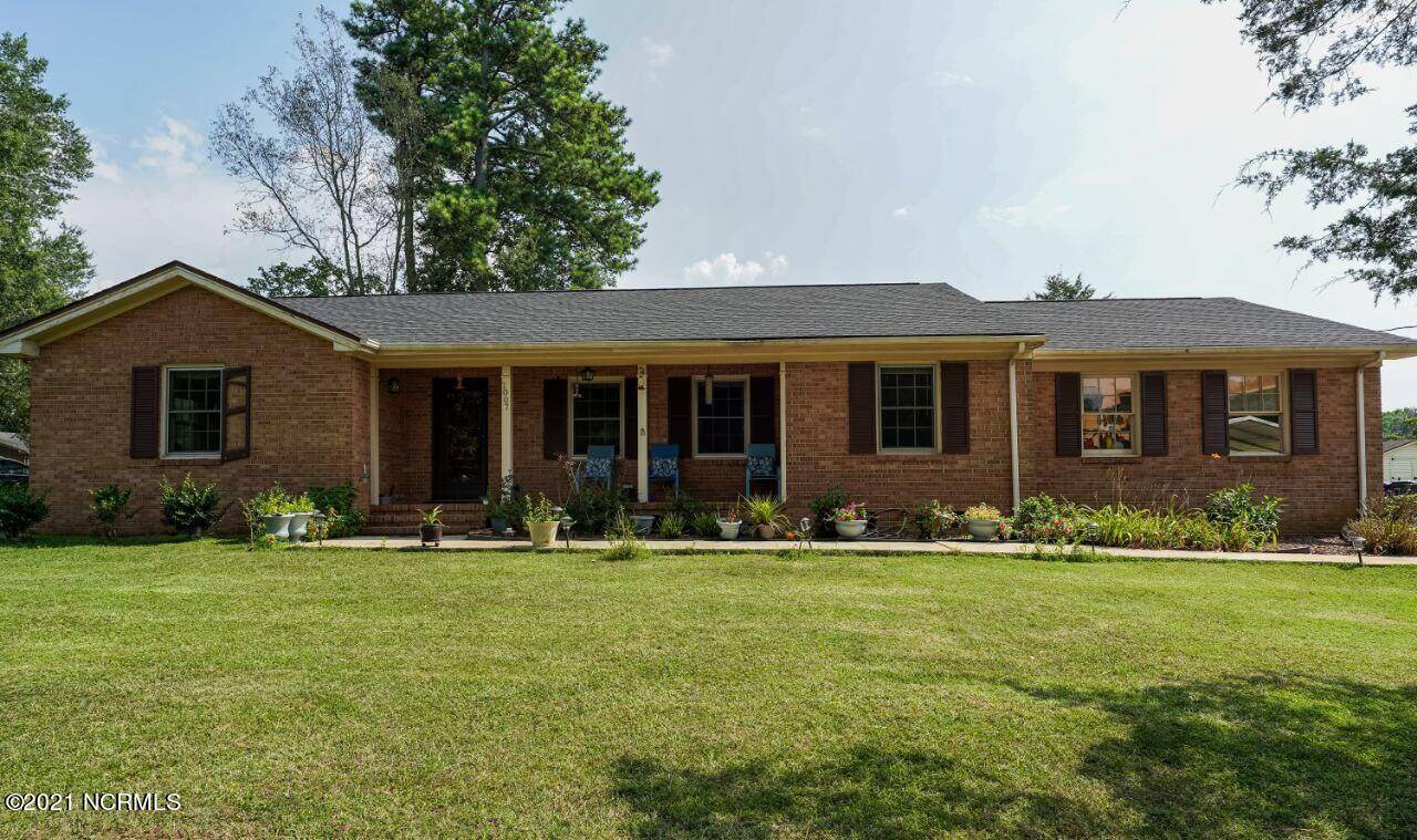 Siler City, NC 27344,1007 Driftwood DR