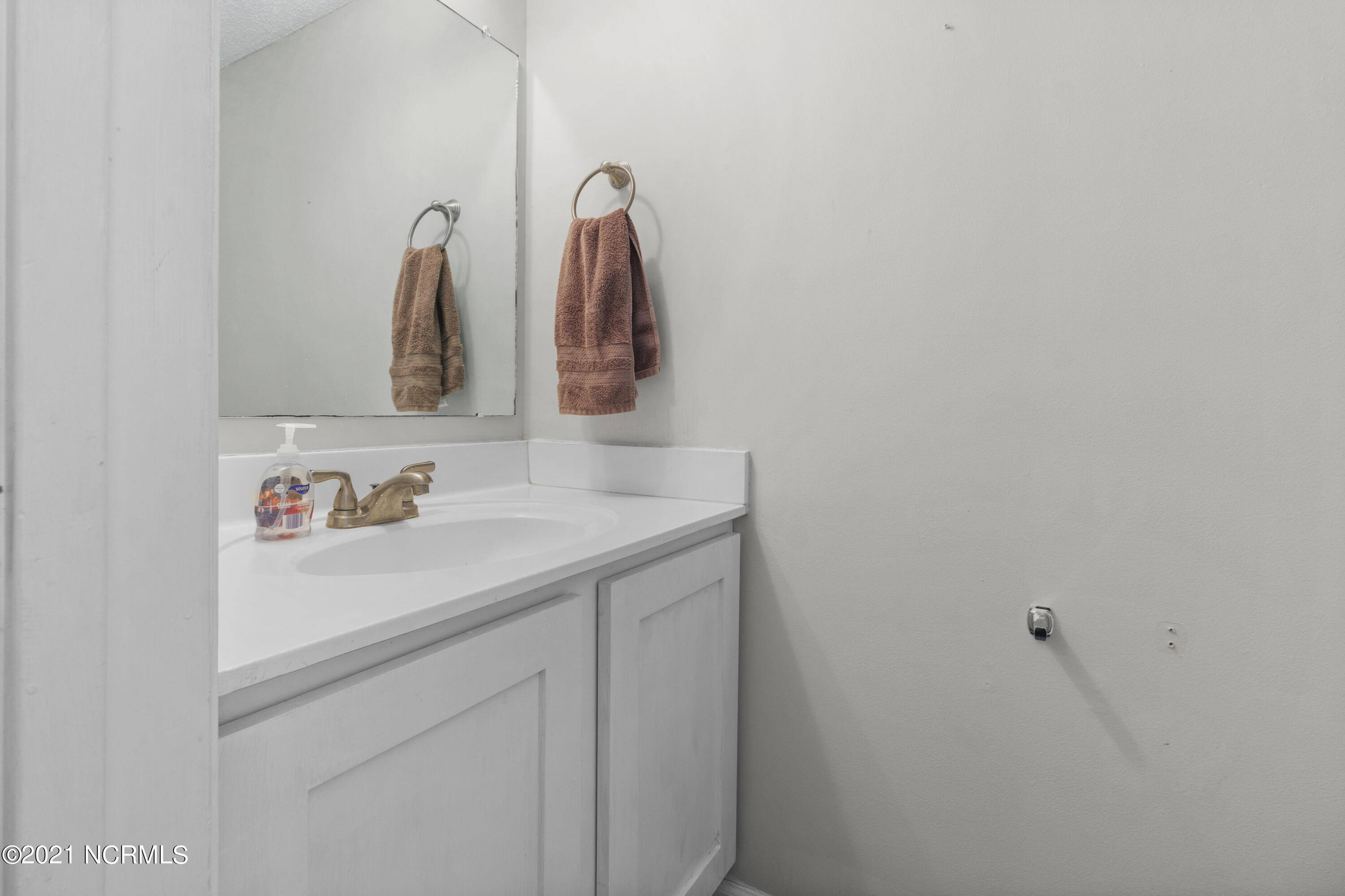 Jacksonville, NC 28546,1169 Pueblo DR