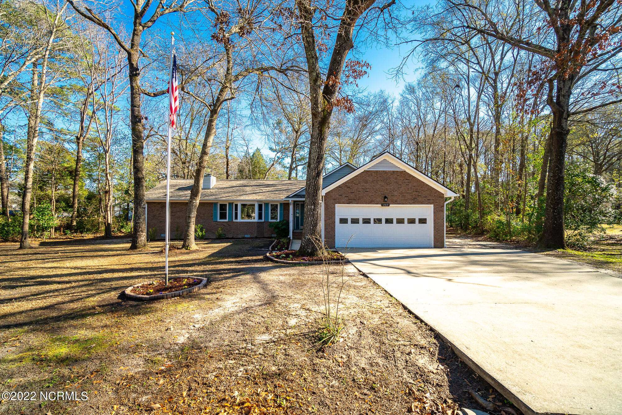 New Bern, NC 28562,102 Parkwood CT