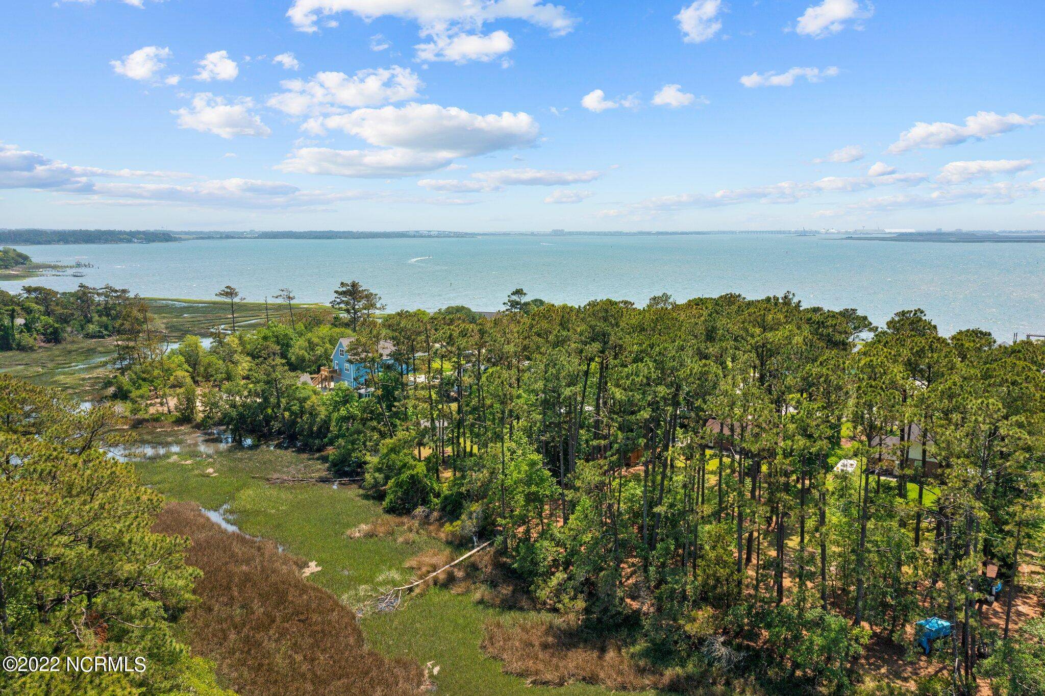 Beaufort, NC 28516,238 Rudolph DR