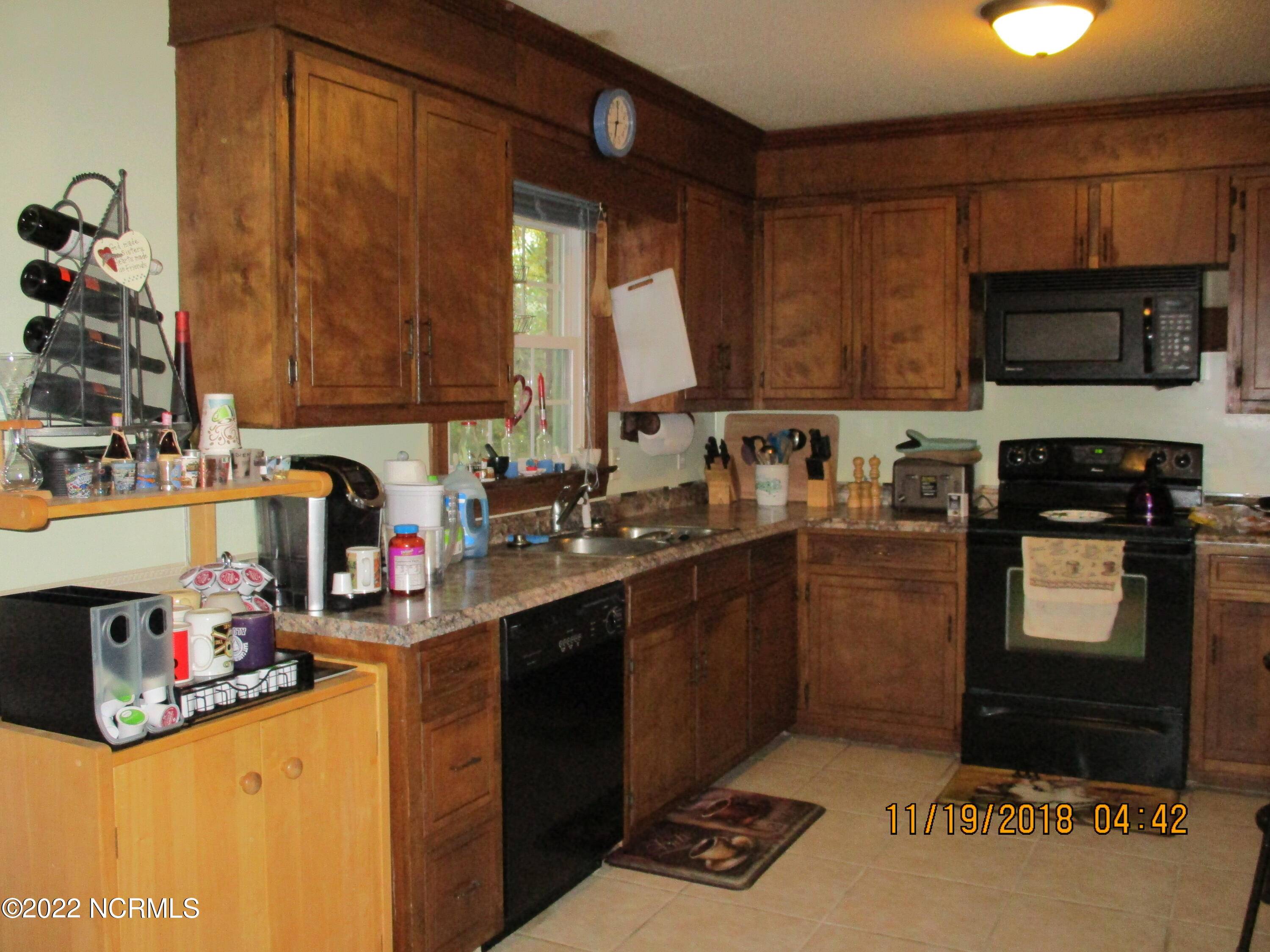 Greenville, NC 27834,216 Woodstock DR