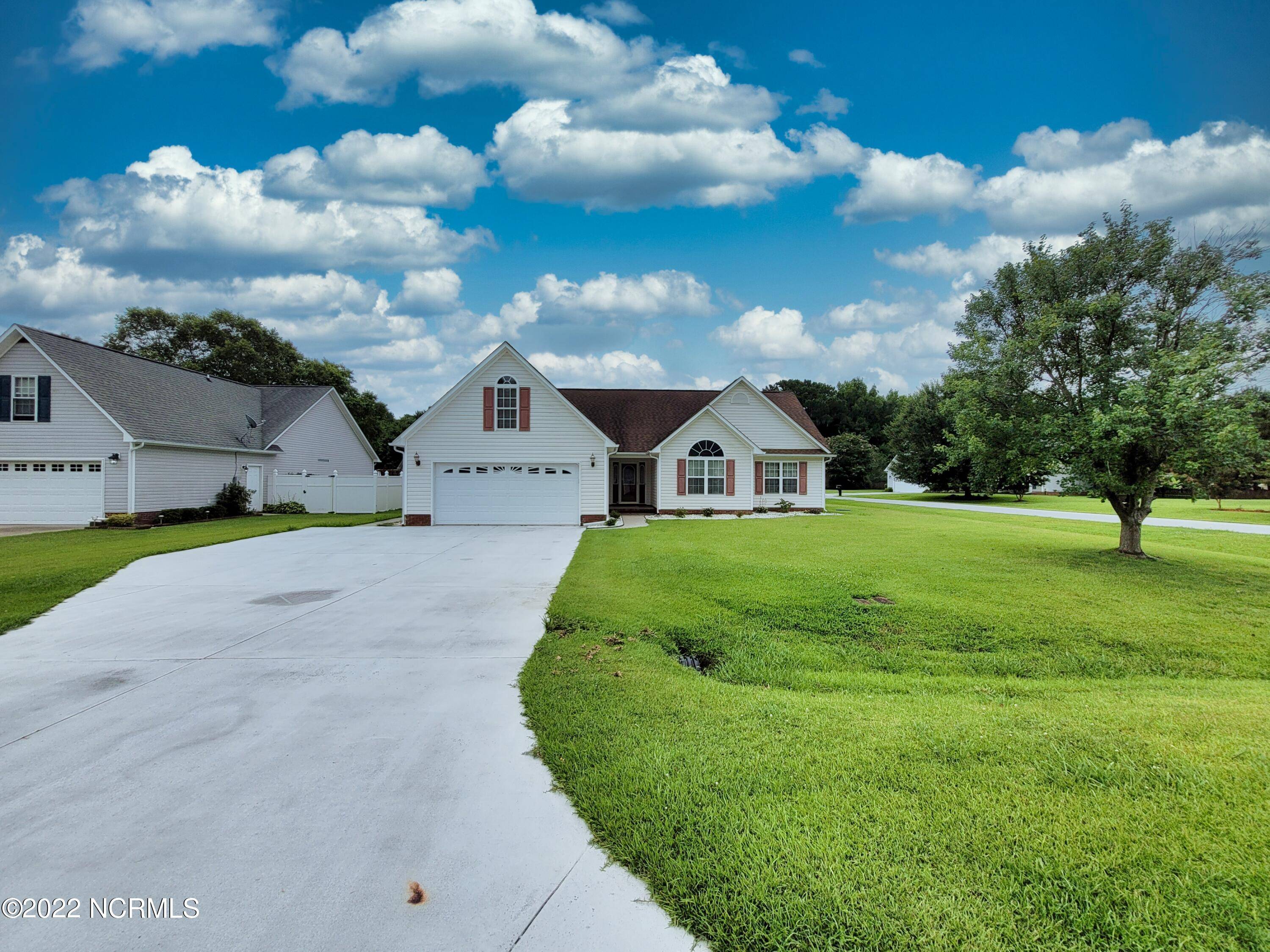 New Bern, NC 28562,106 Clearbrook WAY