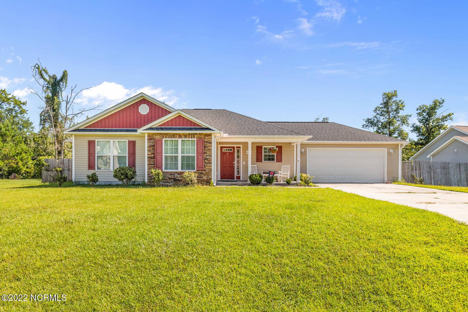 Jacksonville, NC 28540,415 Mccall DR