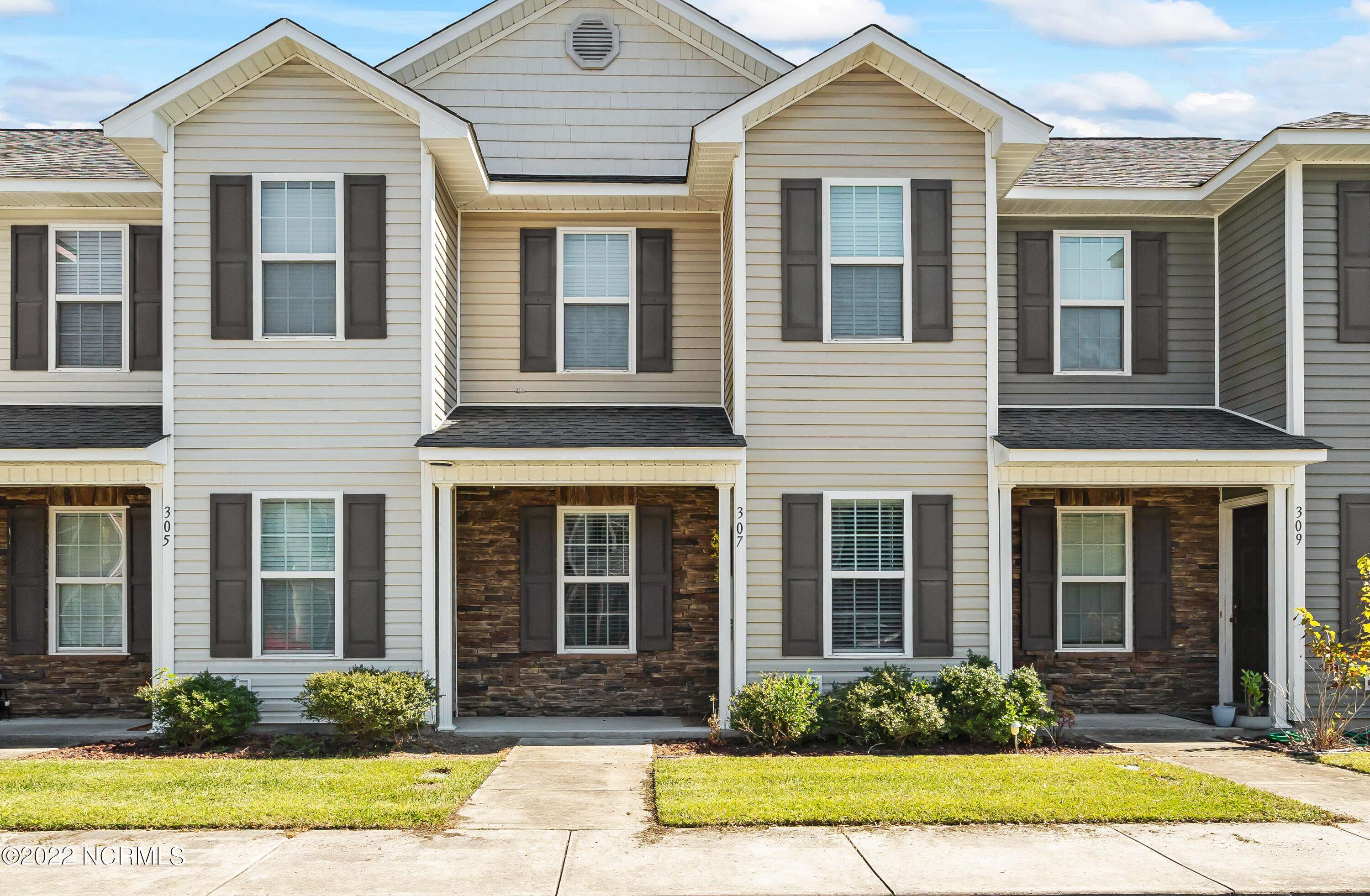 Jacksonville, NC 28546,307 Glen Cannon DR