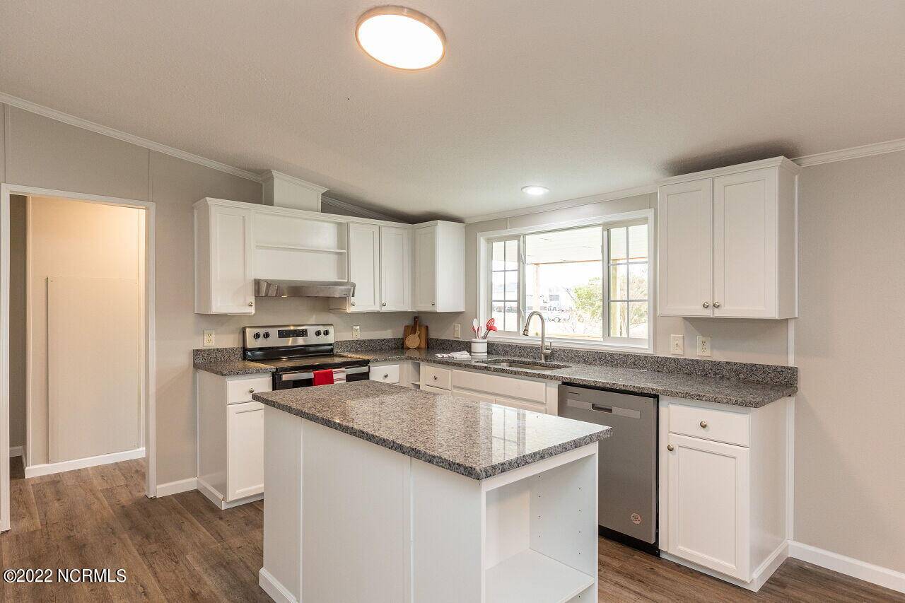 Dudley, NC 28333,111 Daffodil DR