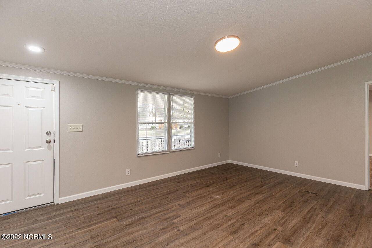 Dudley, NC 28333,111 Daffodil DR