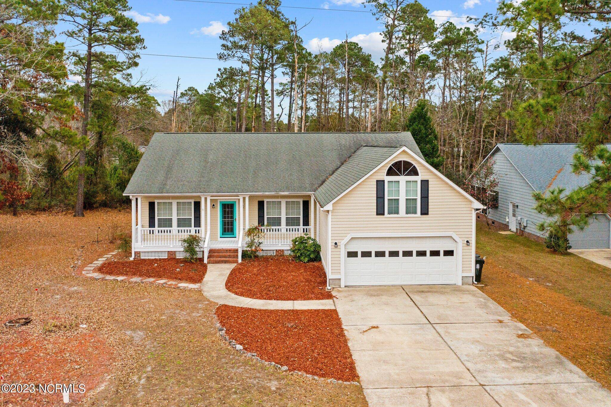 New Bern, NC 28560,806 Black Swan Road