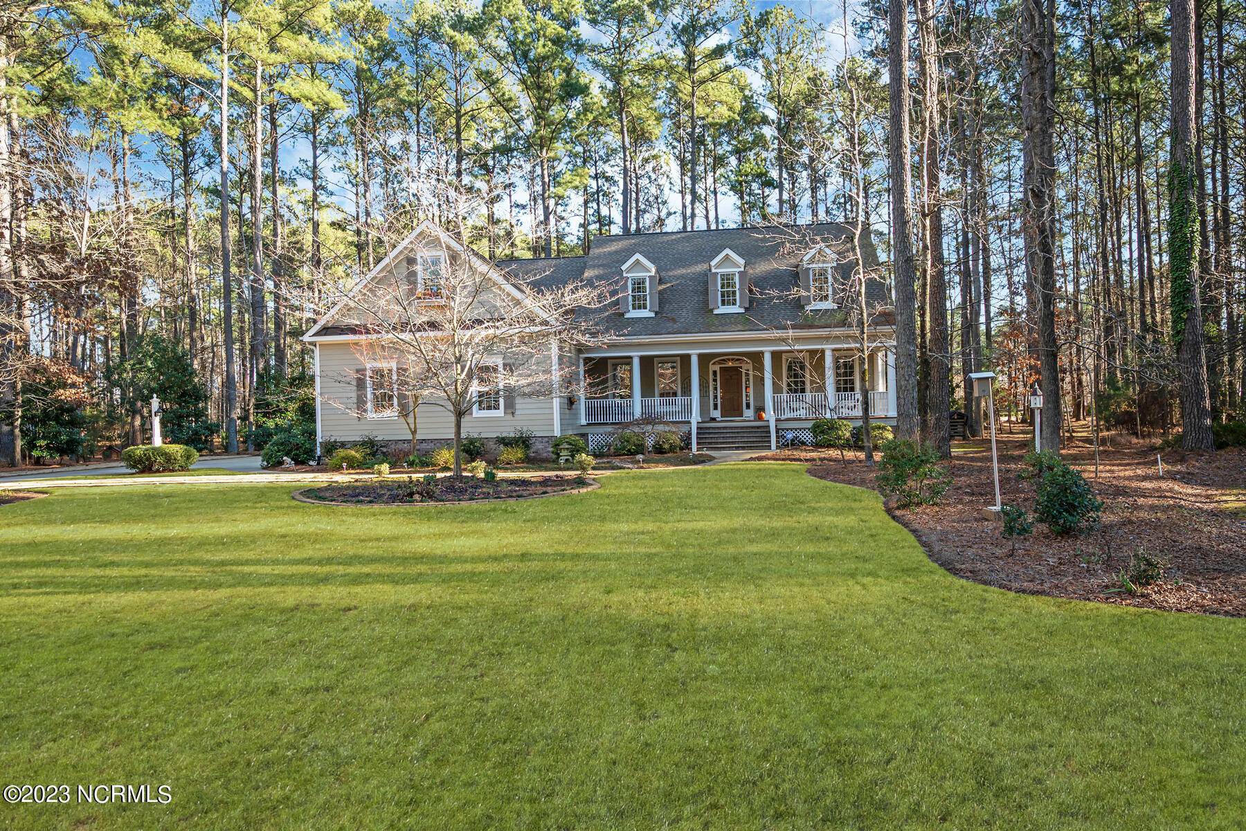 Chocowinity, NC 27817,207 Rappahannock DR