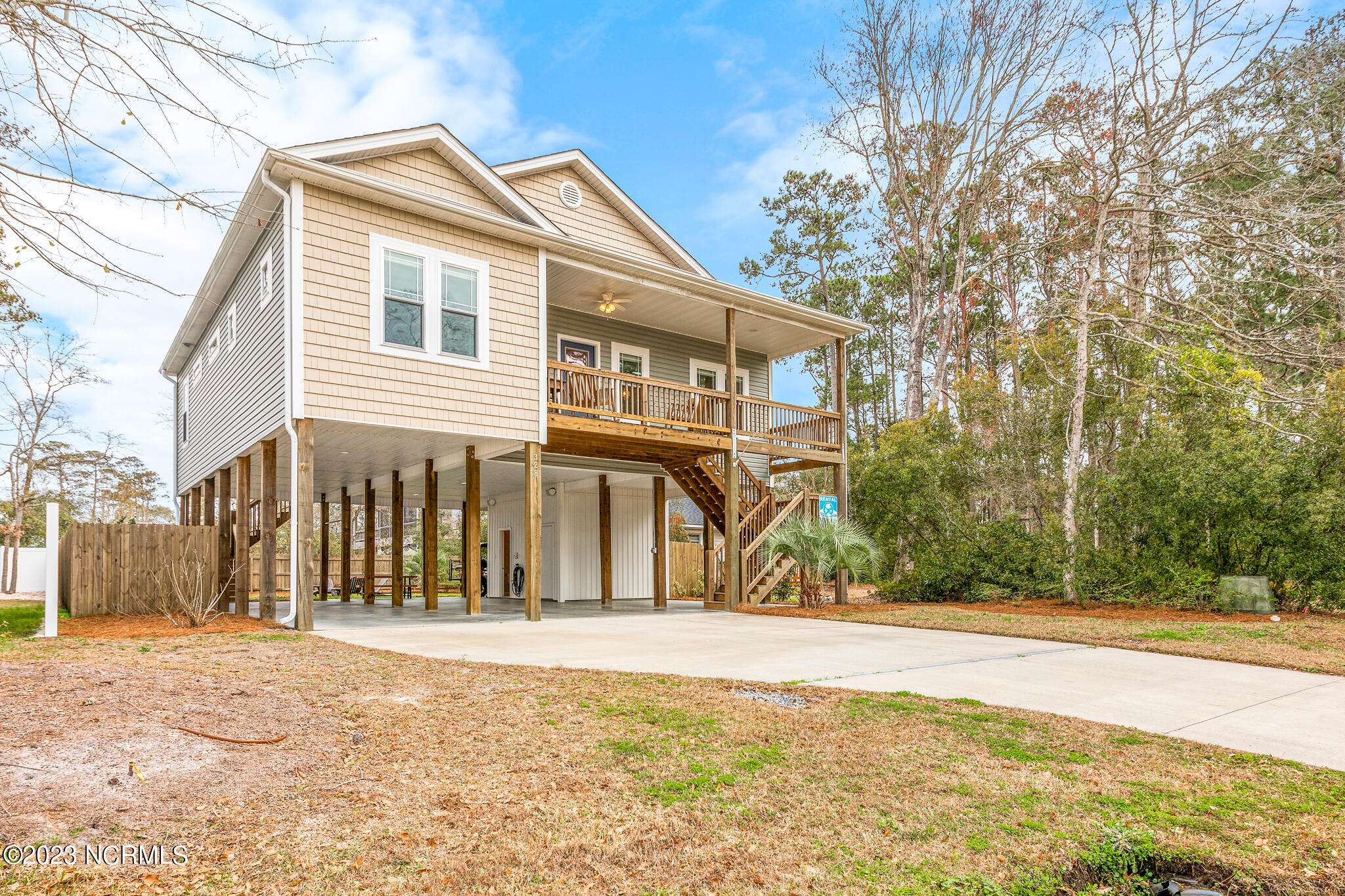 Oak Island, NC 28465,328 NE 52nd ST