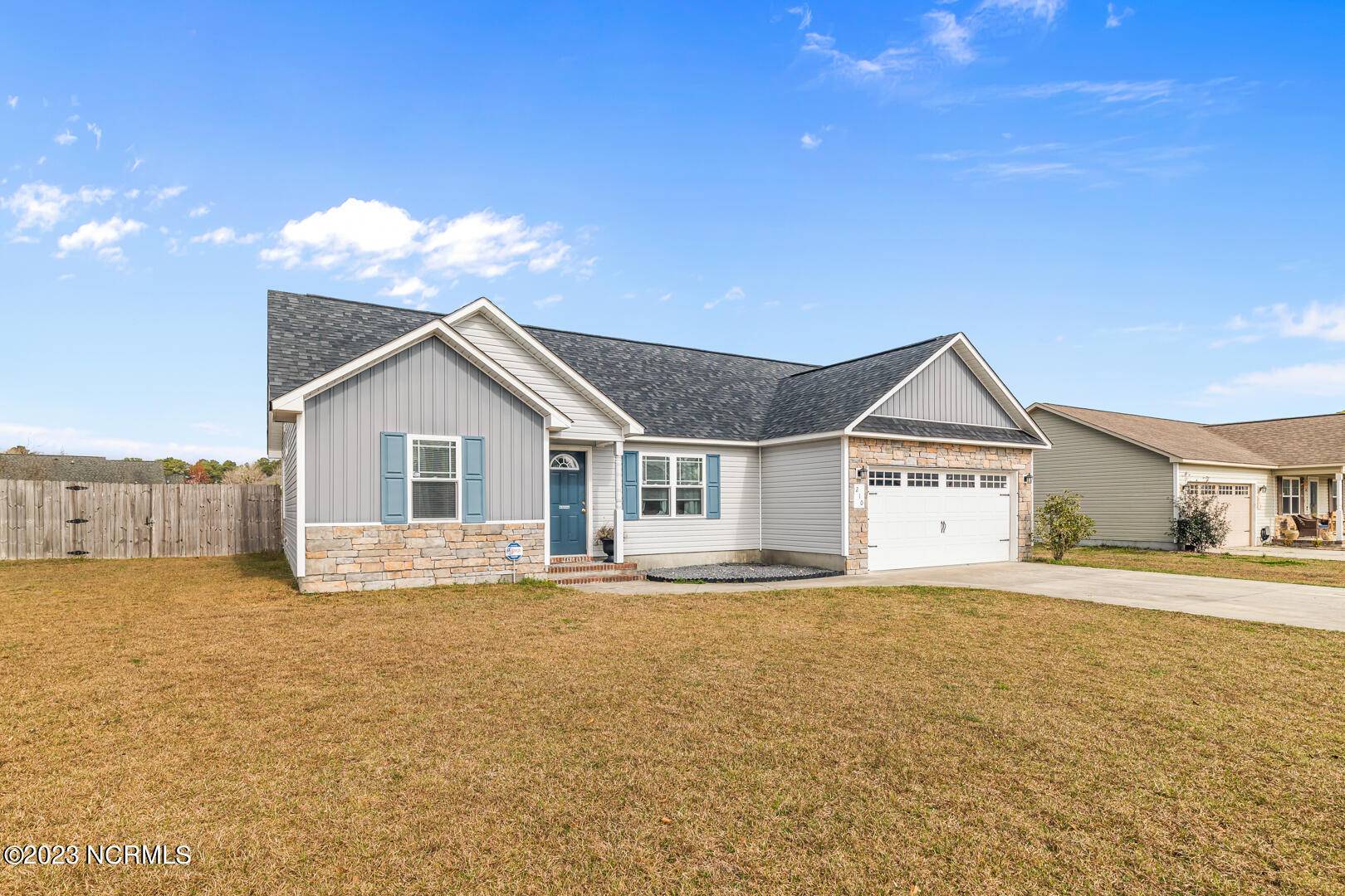 Hubert, NC 28539,210 Brice Court