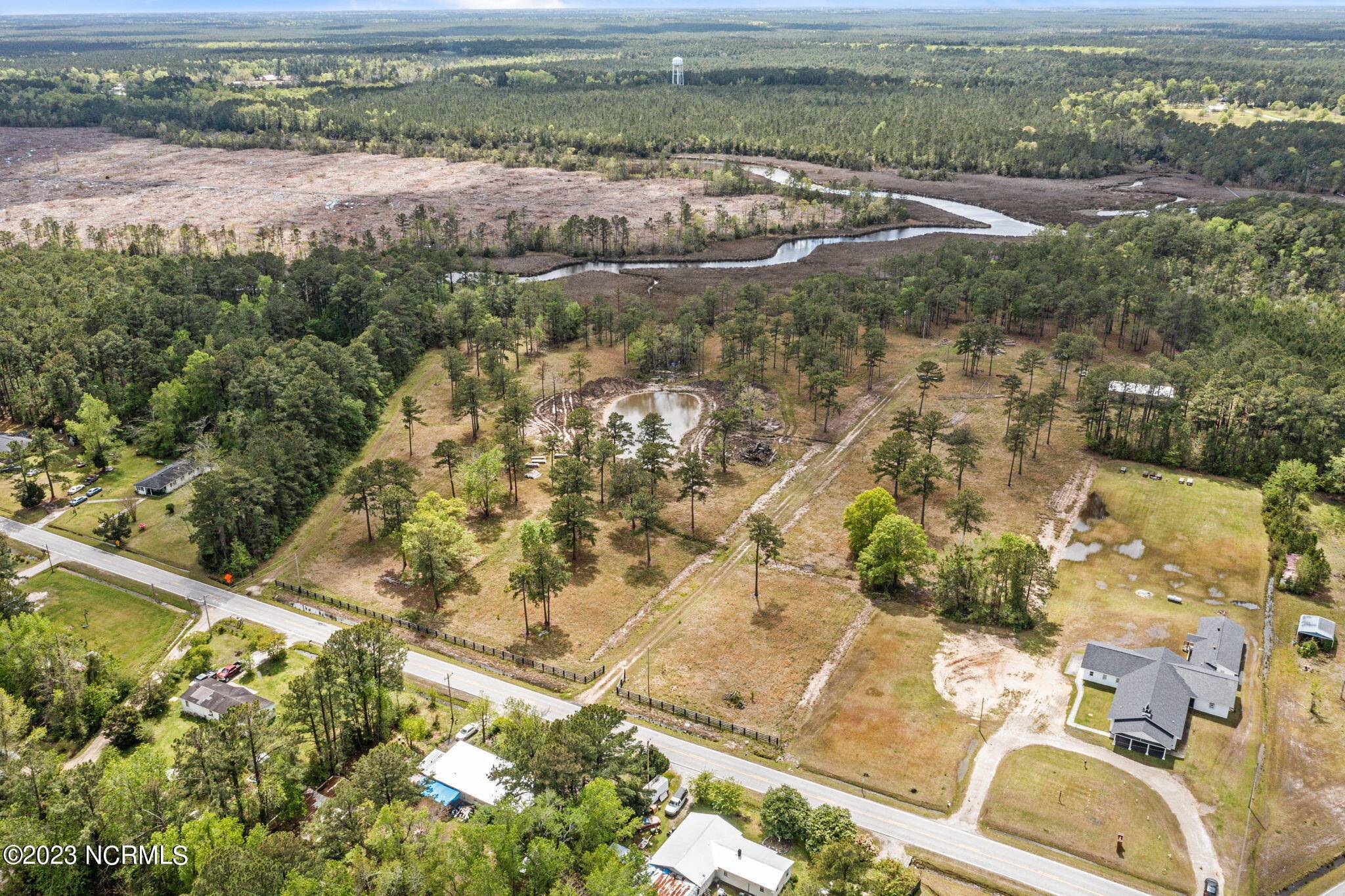 Havelock, NC 28532,855 Adams Creek RD