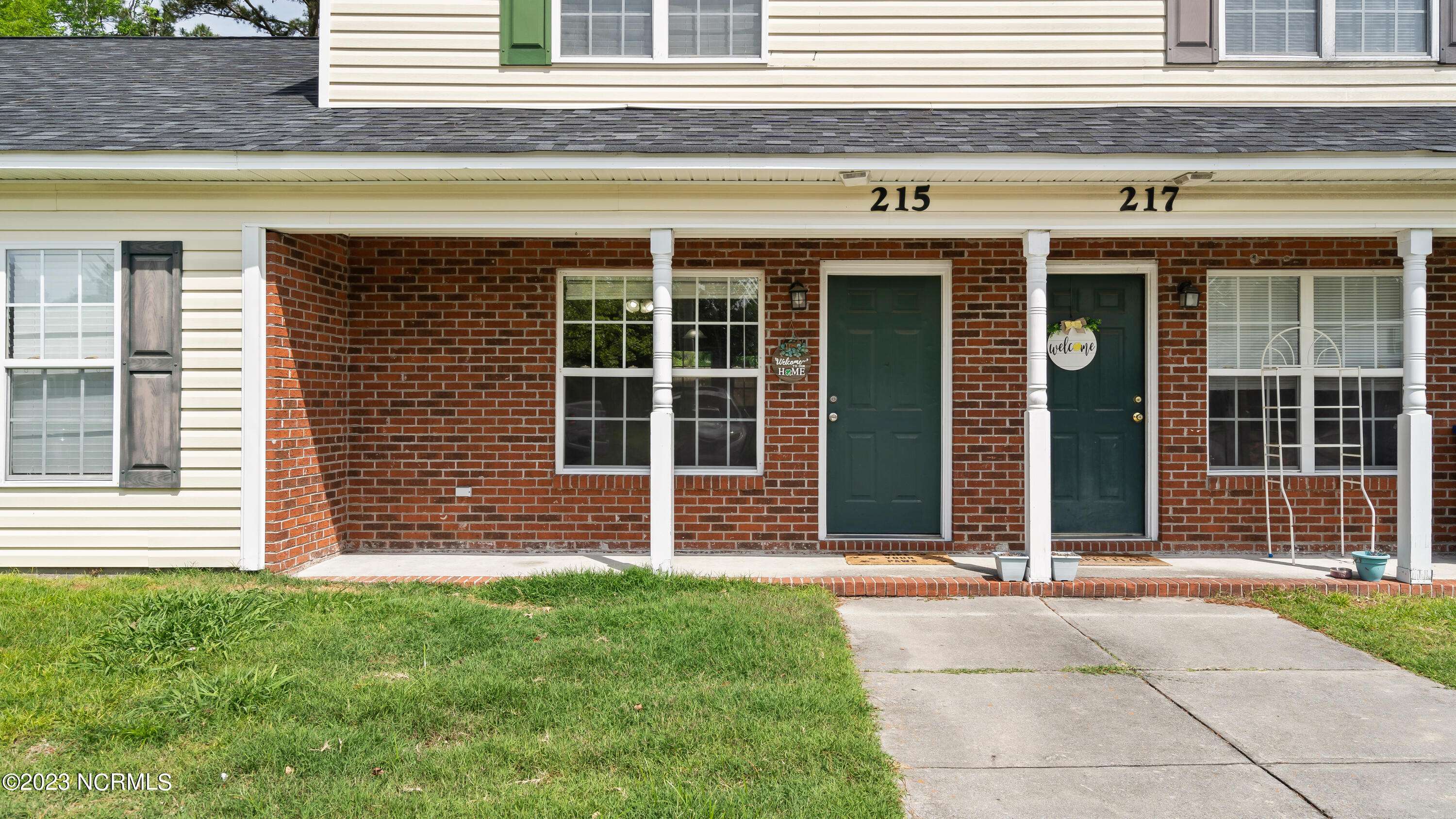 Jacksonville, NC 28546,215 Palace CIR