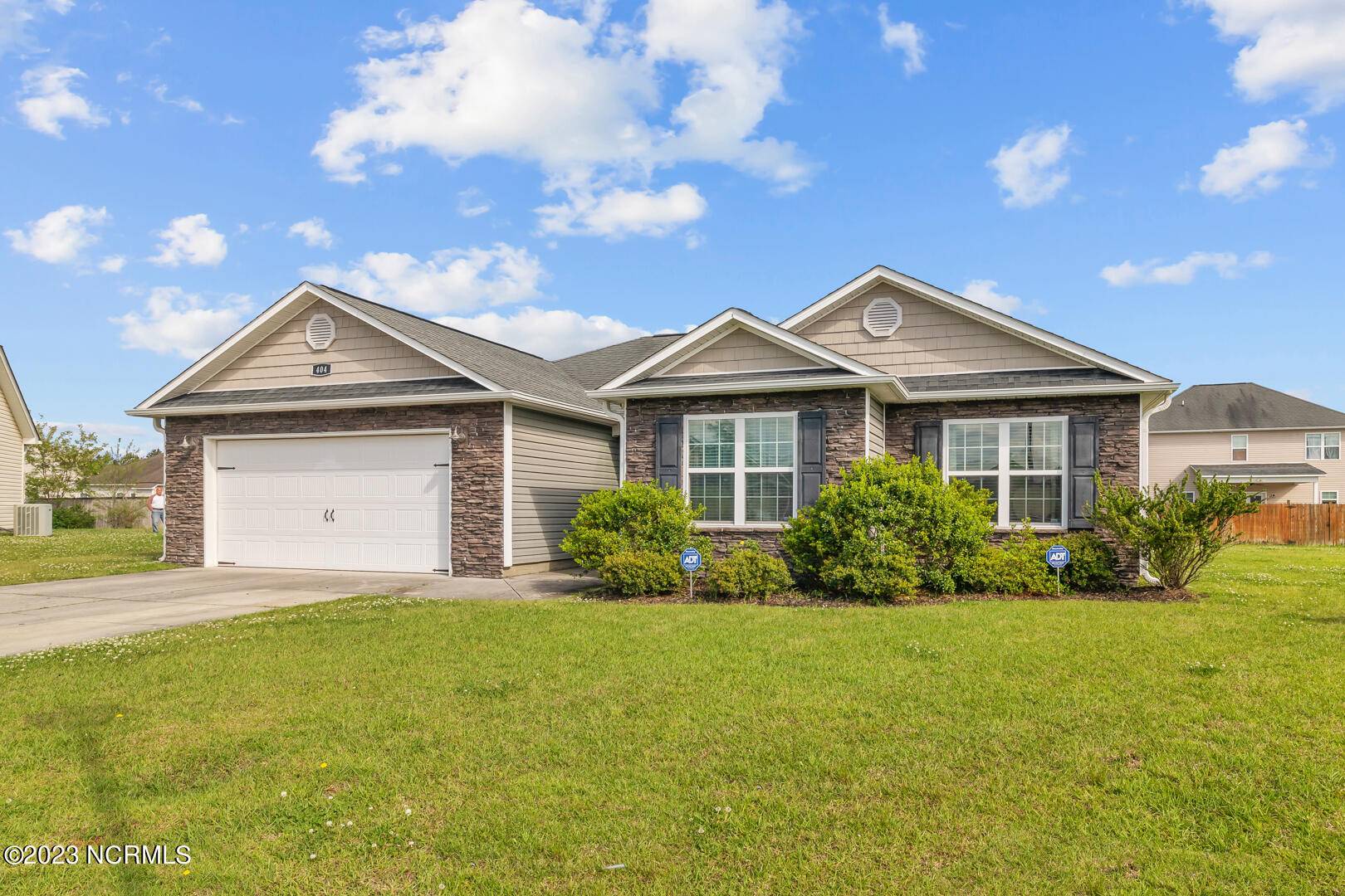 Jacksonville, NC 28546,404 Cabernet CT