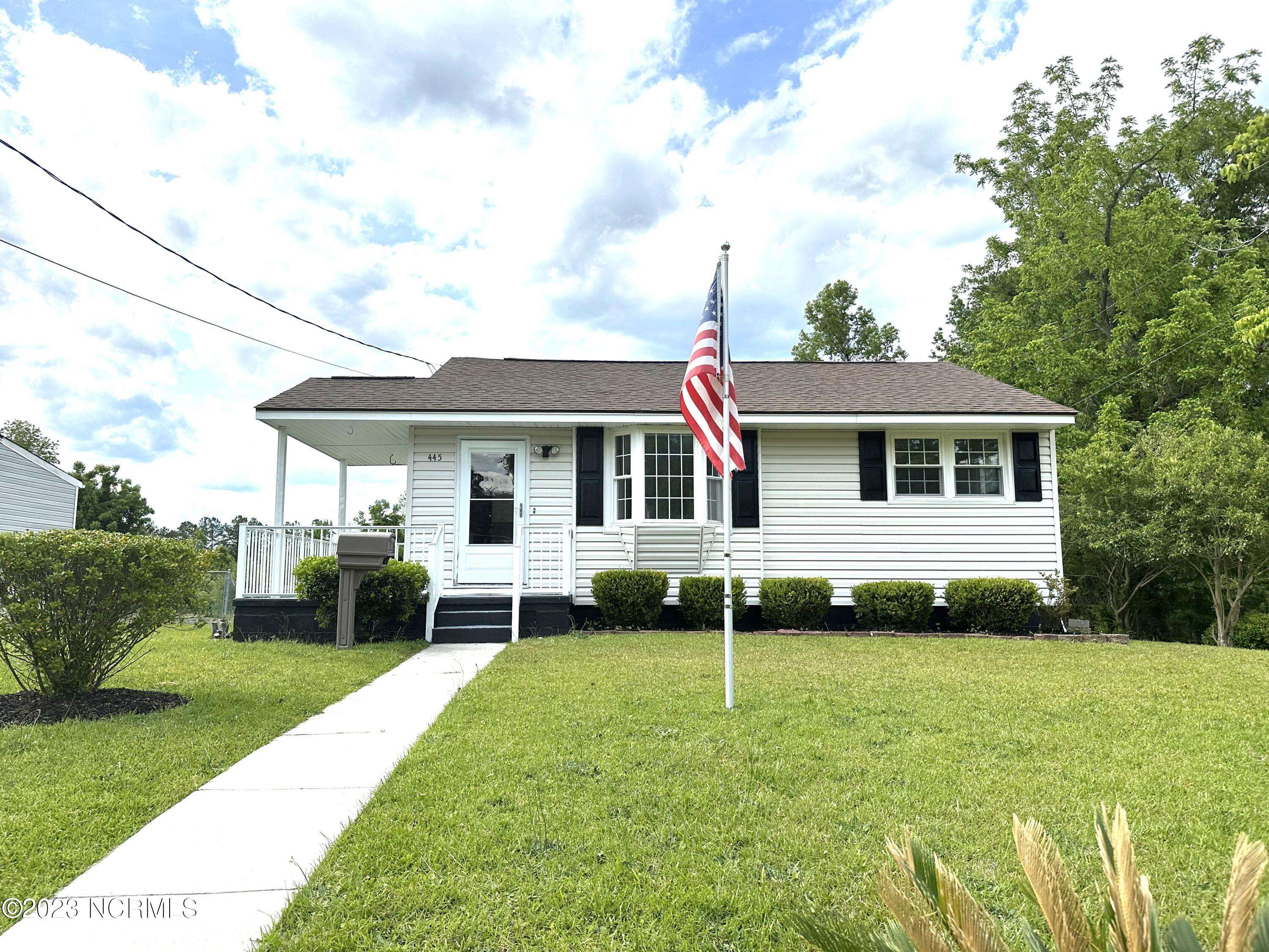 Jacksonville, NC 28540,445 Nelson DR