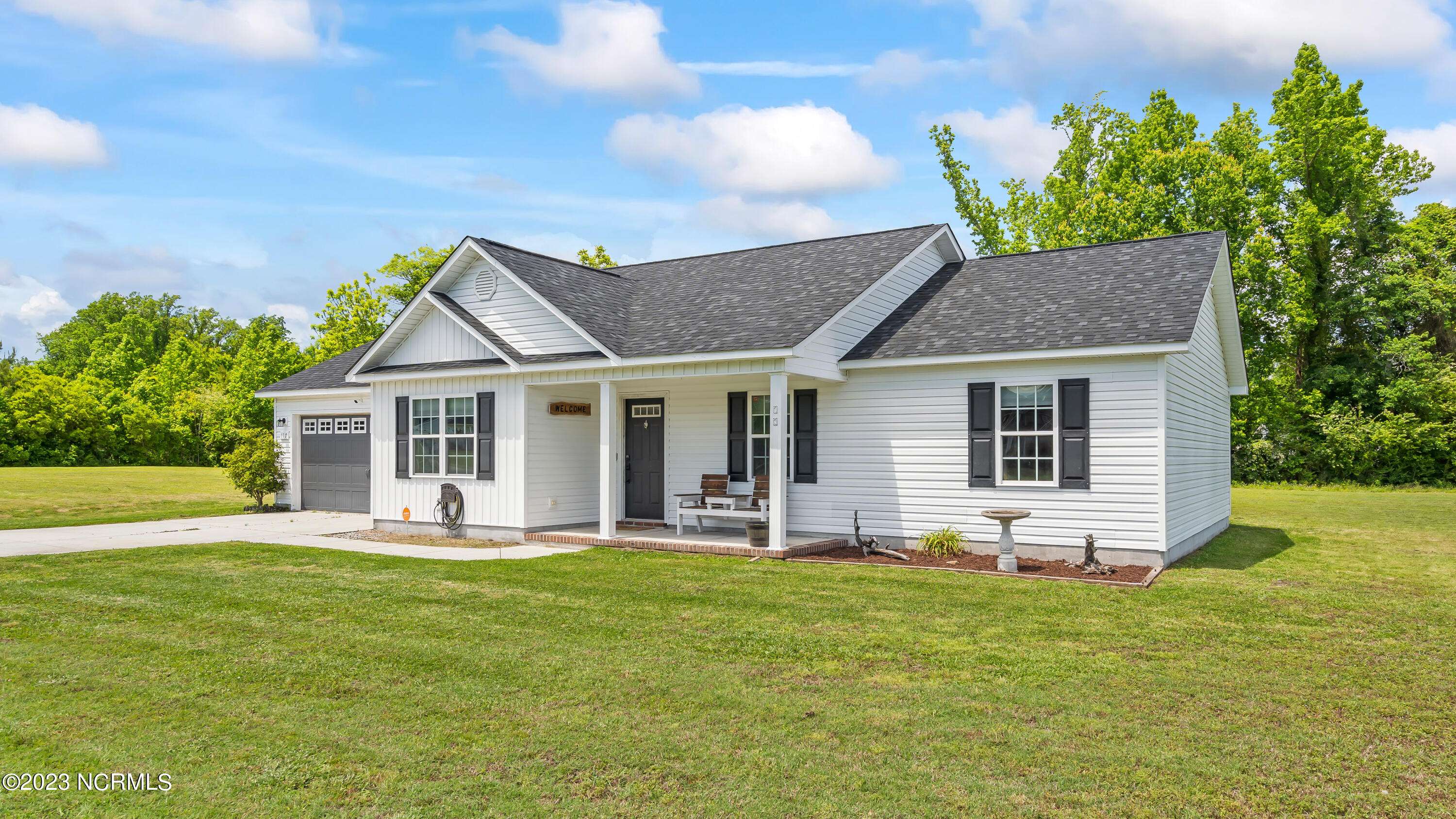 Jacksonville, NC 28540,117 Woodbury Farm DR