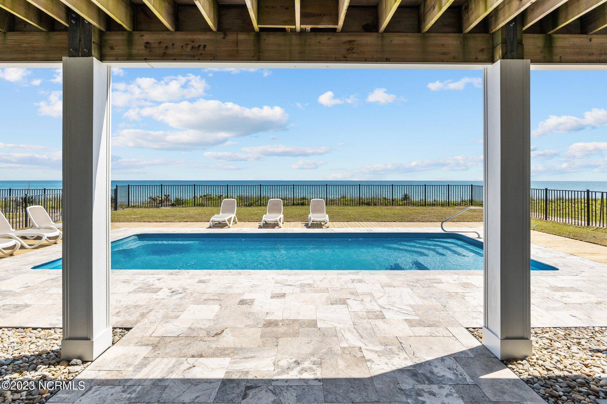 Indian Beach, NC 28512,131 Ocean Bluff DR