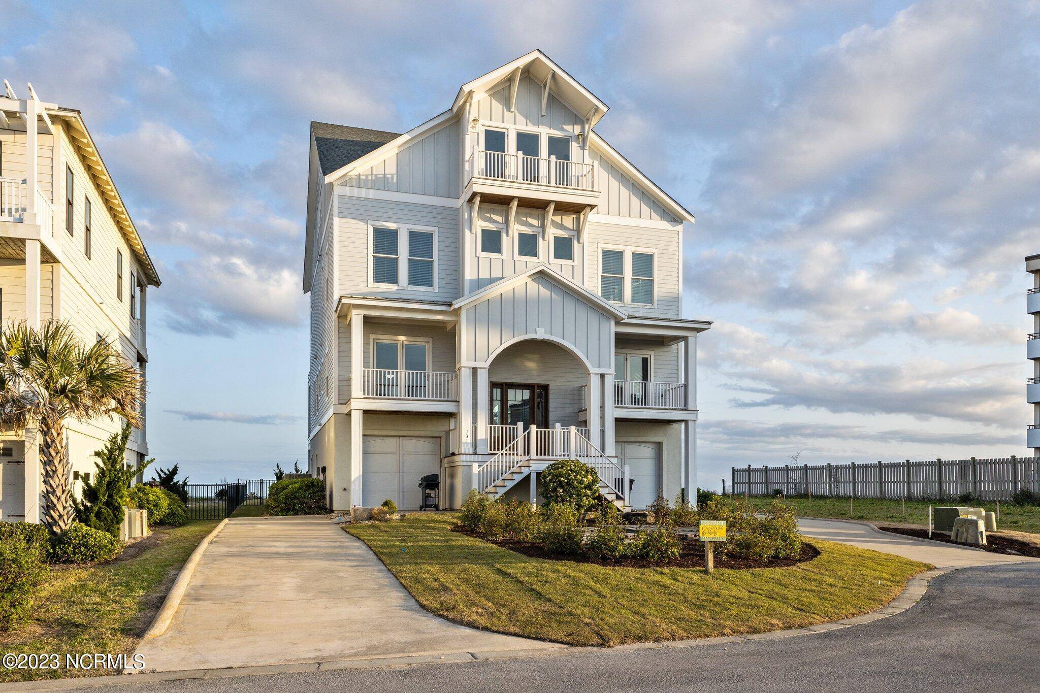 Indian Beach, NC 28512,131 Ocean Bluff DR