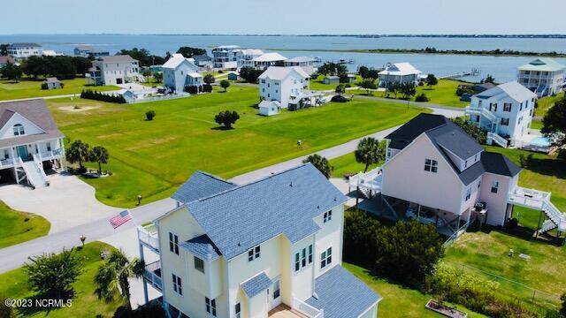 Newport, NC 28570,405 M & J CT