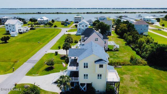 Newport, NC 28570,405 M & J CT