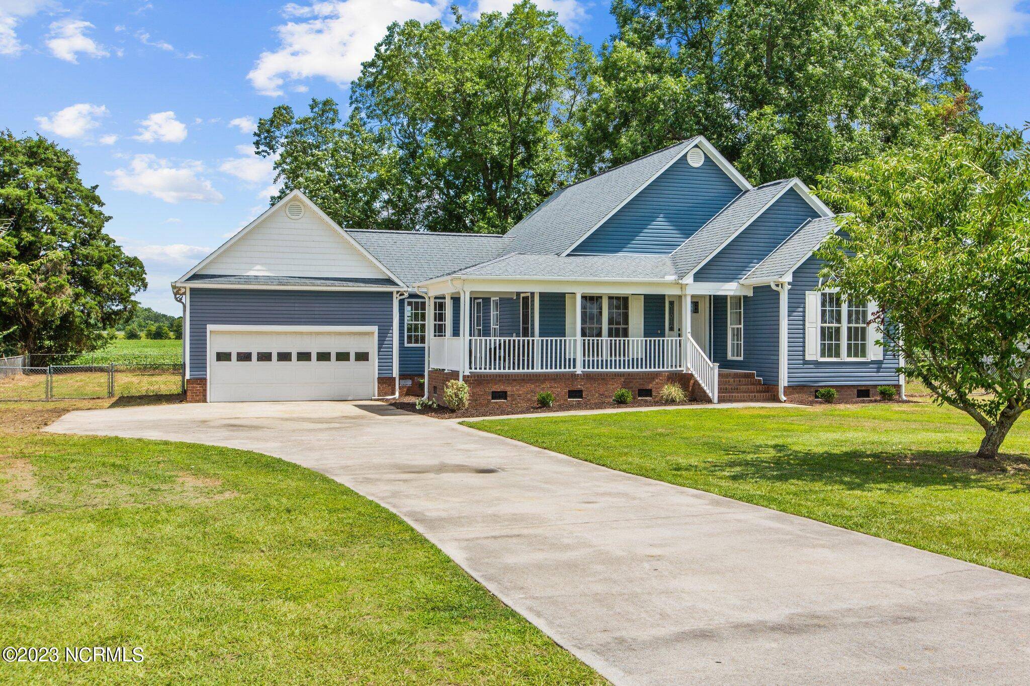 Washington, NC 27889,229 Clarks Neck RD